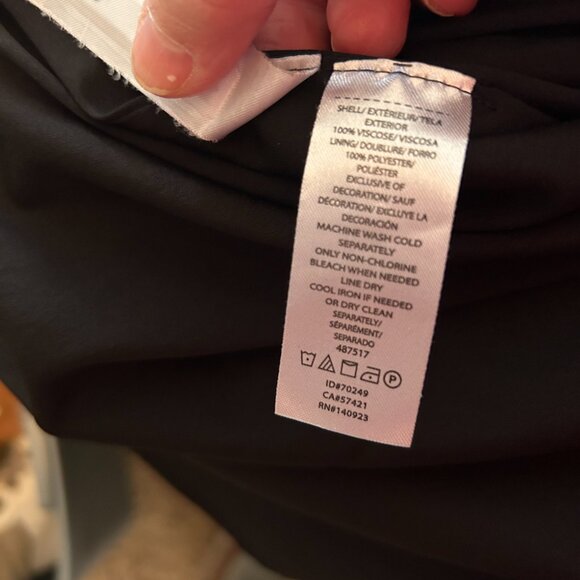 Loft black and white skirt - Picture 5 of 5